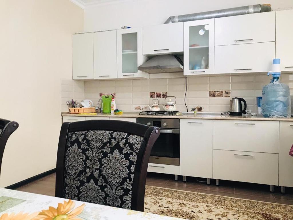 Жк Жана Алем Apartamento Atyraū Exterior foto